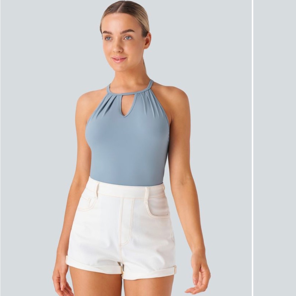 NWT HALARA Cut Out Cool Touch Casual Cami Top UPF50+ in Blue Fog